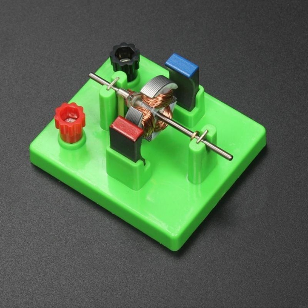 Science Nature - Modèle de moteur électrique à courant
